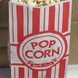 Lou&apos;s Pickle Popcorn