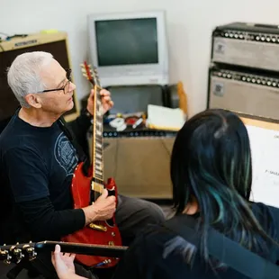 Lou teaching ... a typical lesson.