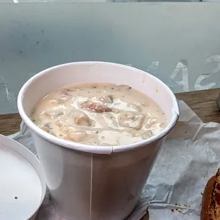 clam chowder $8.50