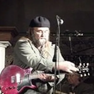 Alex P.