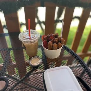 Cafe de ola poured over ice (I request ice). Delicious