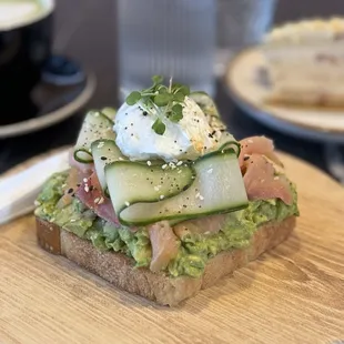 Salmon toast