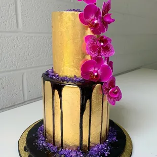 Gold 30th birthday cake!