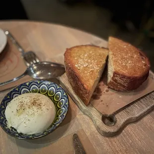 Burrata Bread