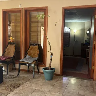 Love and Toads Las Vegas Reiki &amp; Energy Healing Office