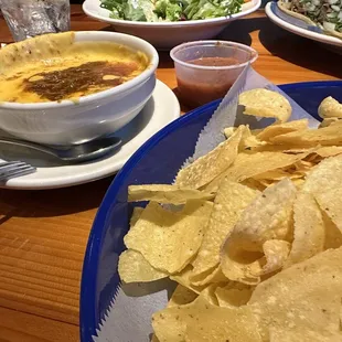 Queso and chips