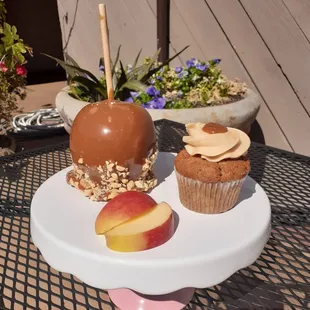 October Flavor of The Month, Caramel Apple Spice!