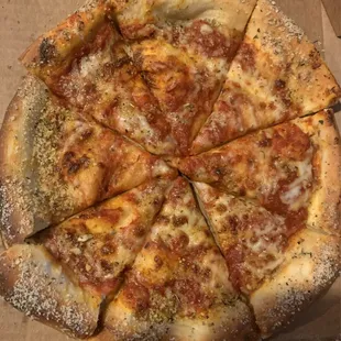 10&quot; cheese, no provolone, lite mozzarella.