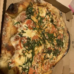 Margherita pizza pie