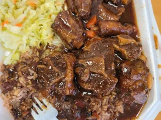 Hop A Long's Jamaican Kitchen