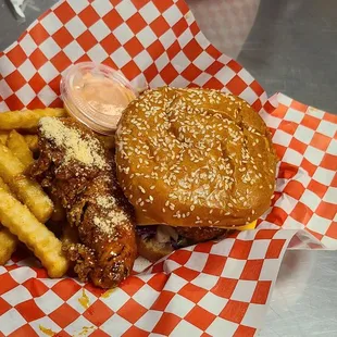 I burger 1 tender combo