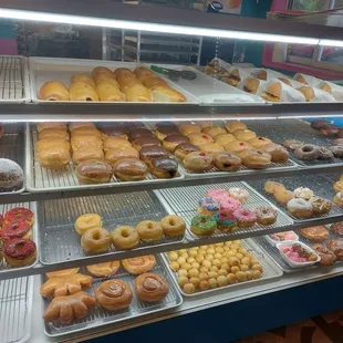 food, donuts, dough desserts