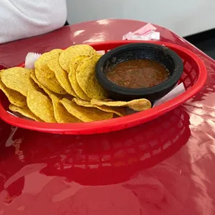 Chips and salsa - very good