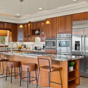2nd floor kitchen area (Hale Mauka Estate)