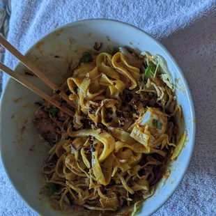 Burmese coconut chicken noodle salad, mixed