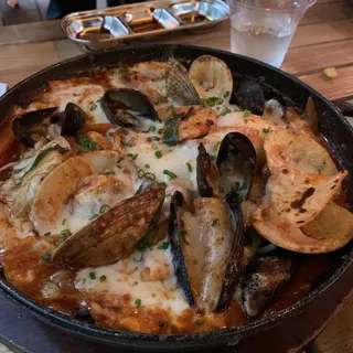 Spicy Sailor Ddukbokki