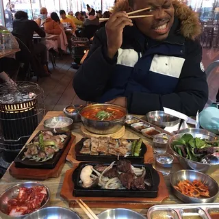 1. Kimichi Jjigae