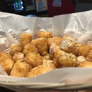 Garlic Parmesan Cheese Tots