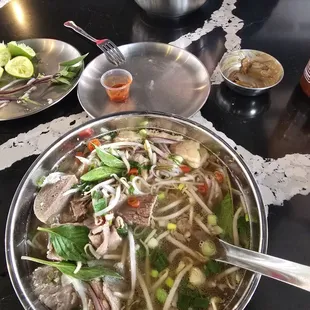 His and her Pho