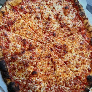 &quot;Cheese Please&quot; 16&quot; Coal-Fired Pizza
