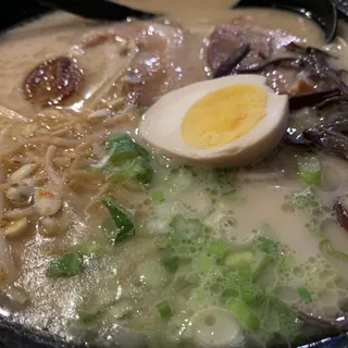 TONKOTSU SPICY