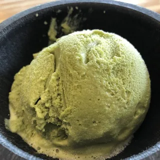 GREEN TEA ICE CREAM