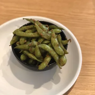 Spicy Garlic Edamame ()
