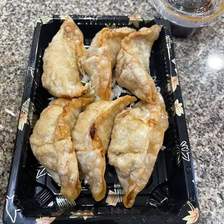 Pork Gyoza (6) ()