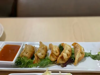 AV Sushi & More