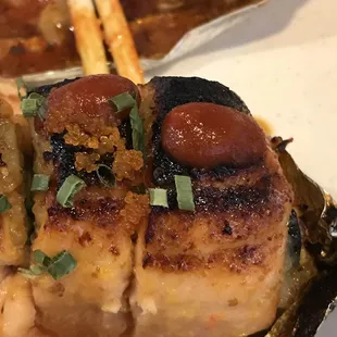 Spicy Baked Salmon Roll