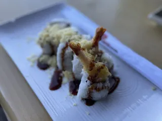 Yama Sushi on the Lake