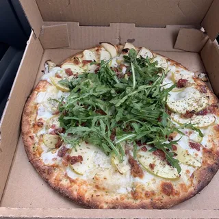Mele Verde Pizza
