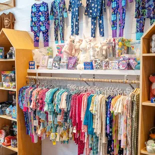 sizes for kids preemie up to 14 years available