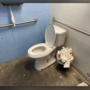 Disgusting... sorry but it had to be shown