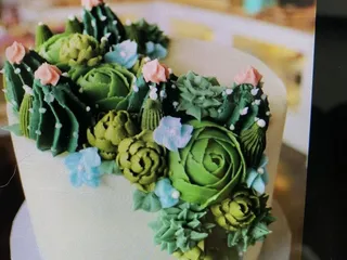 Incredible Edibles Bakery & North End Catering