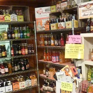 Lovely&apos;s Farm Market