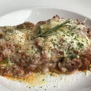 Lasagne alla Bolognese - shockingly very bland and served cold