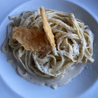 Fettucine Cacio e Pepe