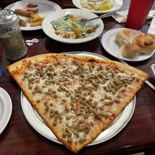 Cheese Slice of Pizza with 1 Topping Lunch Special, Shrimp Scampi Over Linguini Pasta, Caesar Salad, Mozzarella Bread, Cheese Sticks