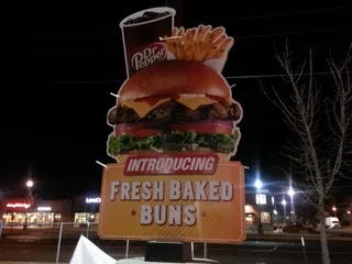 Carl's Jr Restaurants