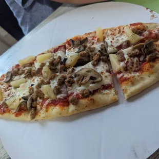 food, pizza