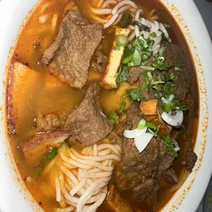 21. Royal Noodle (Bun Hue)
