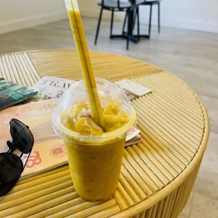 Mango Chai Bang Smoothie.