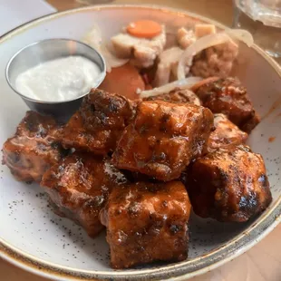 Tofu nuggets &quot;wet and spicy&quot;.