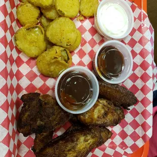 Wings &amp; Fried Wings