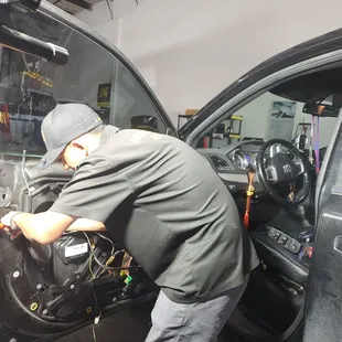 Let us repair your window regulator/motor