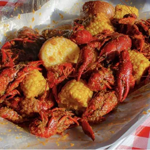 It&apos;s crawfish season y&apos;all!