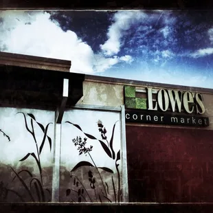 Lowe's Corner Market