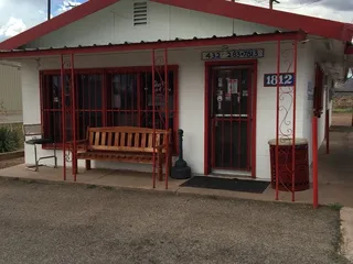 J/BREAK liquor store