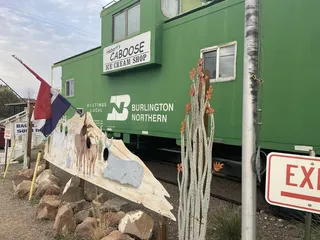 Jons Caboose Ice Cream Shop & More